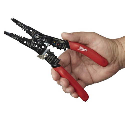 MULTI PURPOSE WIRE STRIPPER WITH CRIMPER