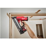 M18 FUEL 15 GAUGE FINISH NAILER KIT